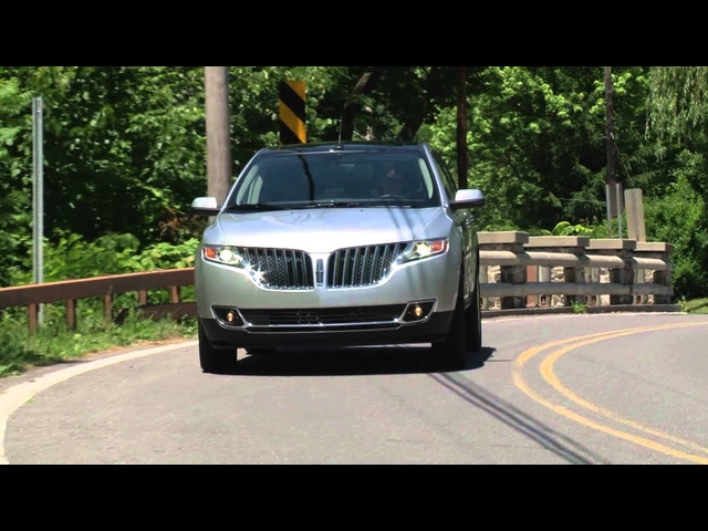 2013 Lincoln MKX - Drive Time Review with Steve Hammes | TestDriveNow