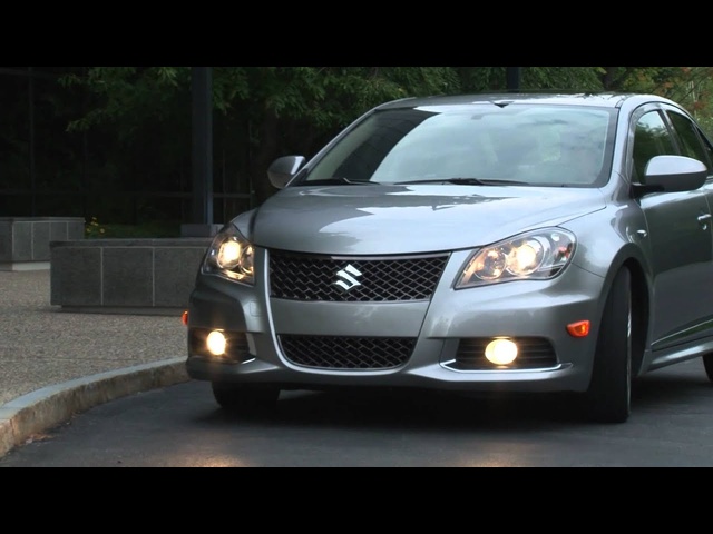 2012 Suzuki Kizashi - Drive Time Review with Steve Hammes | TestDriveNow
