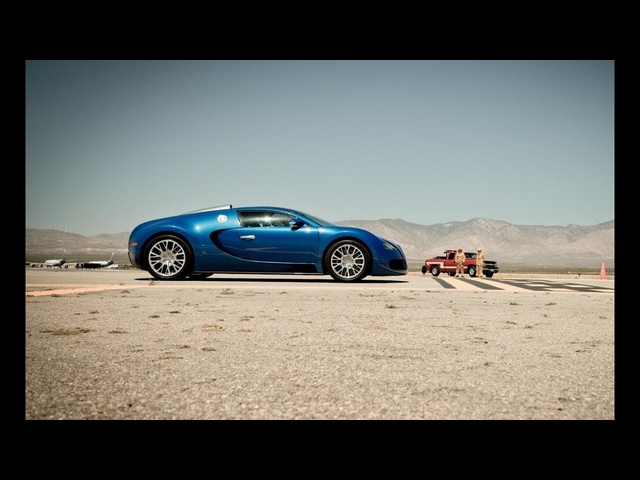 2012 Bugatti Veyron Grand Sport at the Mojave Mile - 200-mph Club - CAR and DRIVER