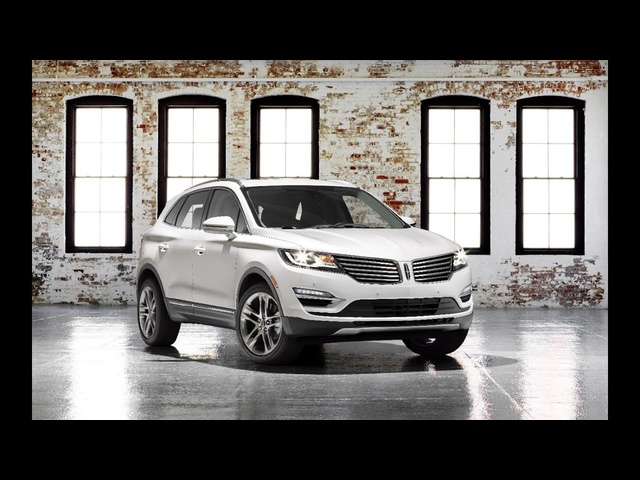 2015 Lincoln MKC - TestDriveNow.com Review by Auto Critic Steve Hammes | TestDriveNow