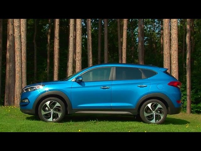 2016 Hyundai Tucson - TestDriveNow.com Review by Auto Crirtic Steve Hammes | TestDriveNow