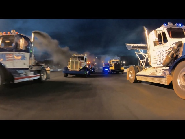 Rolling Thunder Big Rig Racing