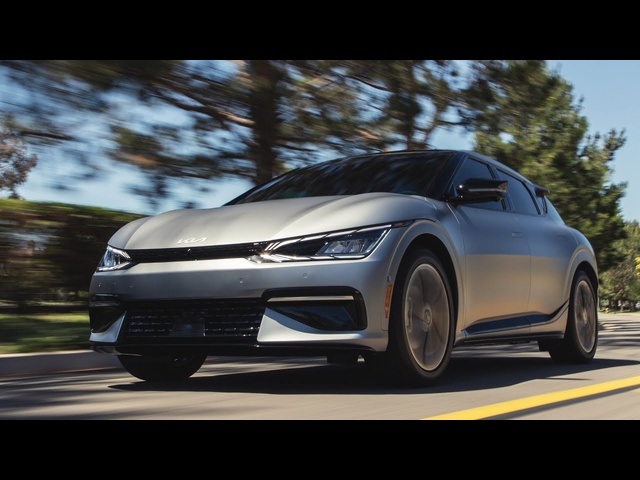 2022 <em>Kia</em> EV6 FIRST LOOK | MotorTrend