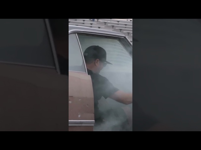 Burnouts in '68 Dart! | Roadkill #shorts